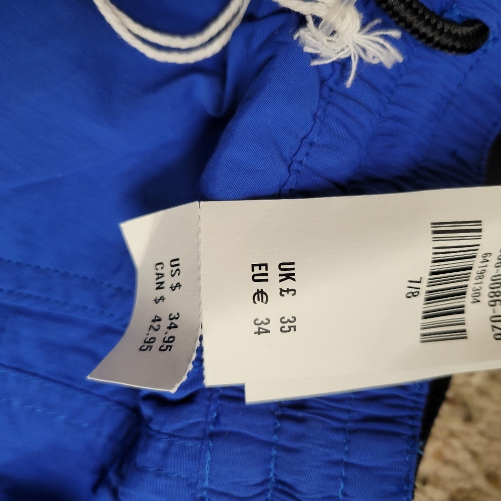 Abercrombie Hybrid shorts